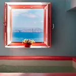 Maximilian Caldera Suites