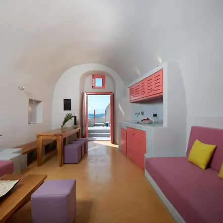 Couette-café Maximilian Caldera Suites *
