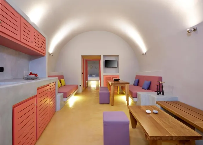 Maximilian Caldera Suites B&B